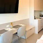 Cozy In With Wifi