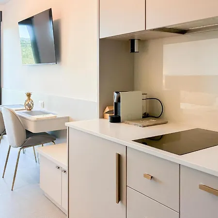 In With Wifi 아파트 Palit