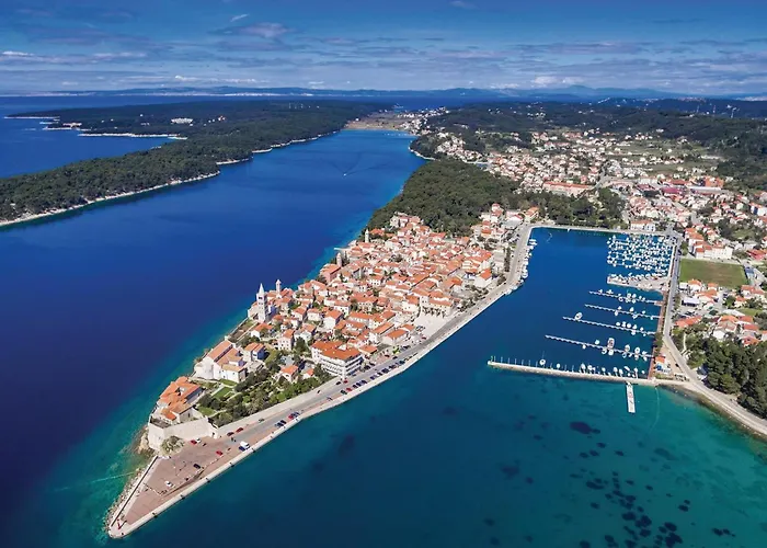 Apartamento In With Wifi Palit